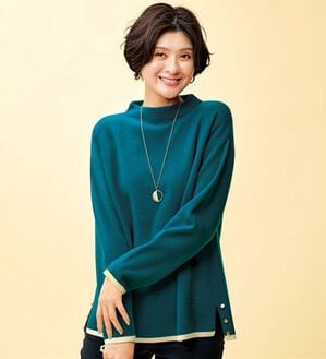 BELLUNA（ベルーナ）の「金ボタン使い配色ニットプルオーバー（ニット・セーター）」｜ターコイズ&times;アイボリー