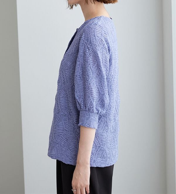 BELLUNA（ベルーナ）の「波柄シアージャカード素材カーディガン（ニットカーディガン）」｜詳細画像