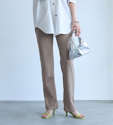 BELLUNA（ベルーナ）の「【選べる股下】ジャストフィットらくらくパンツ（フルレングスパンツ）」