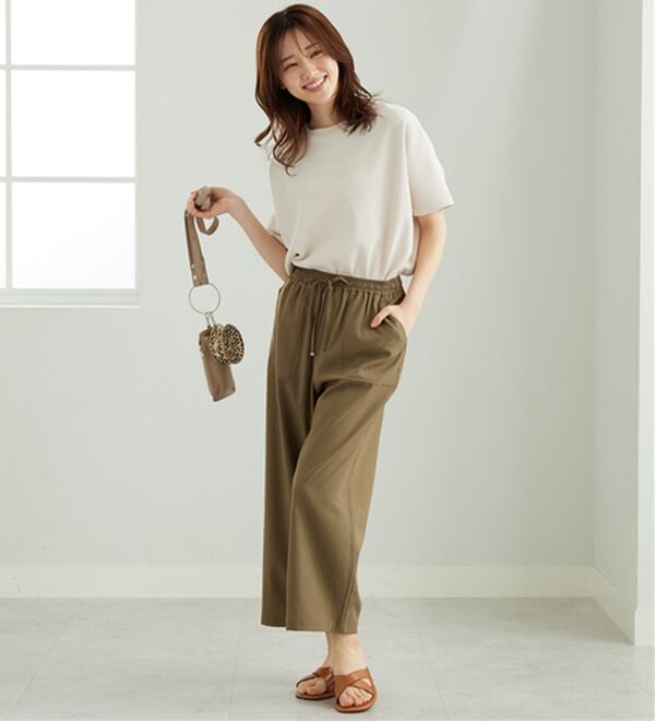BELLUNA（ベルーナ）の「サラリ快適！ビンテージ調ベイカーワイドパンツ（ワイドパンツ・ガウチョ）」｜詳細画像