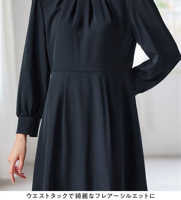 alotta（アロッタ）の「【嬉しい５つの機能付】ネックパール調タックフレアーワンピース（その他ワンピース）」｜詳細画像