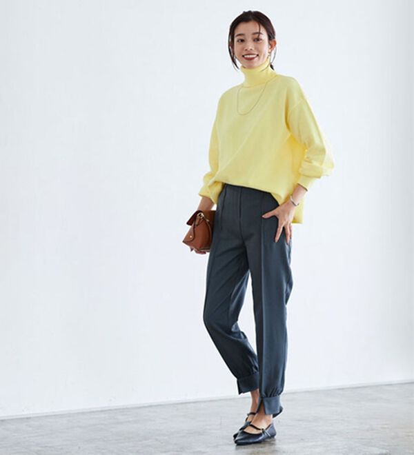 Pierrot（ピエロ）の「レーヨン混ボリュームスリーブタートルネックニット（ニット・セーター）」｜詳細画像