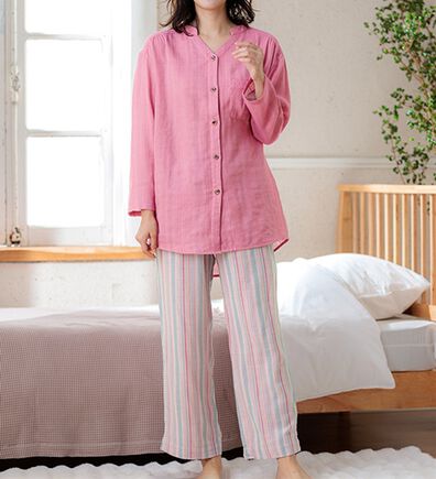 LAVIENNE（ラヴィエンヌ）の「【オーガニックコットン使用】綿１００％Ｗガーゼのルームパジャマ（パジャマ・ルームウェア）」