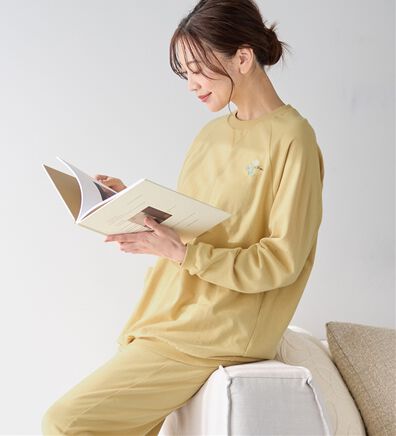 LAVIENNE（ラヴィエンヌ）の「綿１００％ゆったり刺しゅうスウェットパジャマ（パジャマ・ルームウェア）」