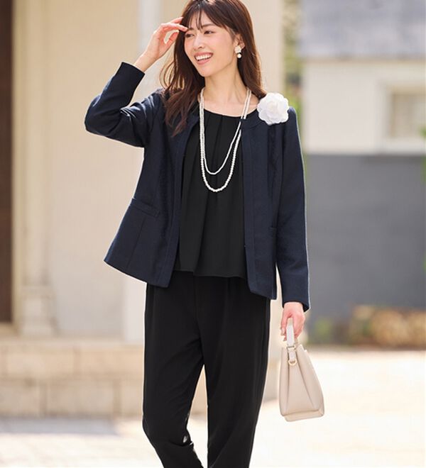 alotta（アロッタ）の「【４点セット】入学式卒業式に！ママに嬉しい洗えるパンツスーツ＜７号～２３号＞（パンツスーツ）」｜ネイビー系