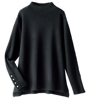 BELLUNA（ベルーナ）の「もちもち袖ボタンニットプルオーバー（ニット・セーター）」｜黒