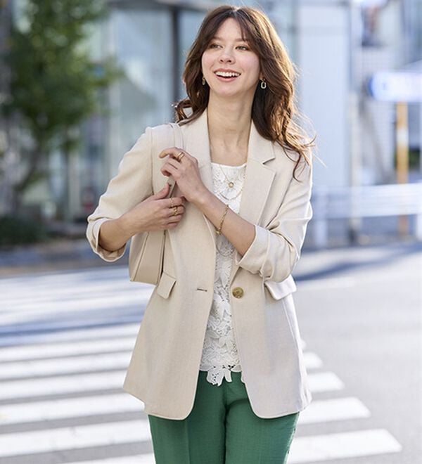 BELLUNA（ベルーナ）の「＜楽スタフィット＞テーラードジャケット（テーラードジャケット）」｜詳細画像