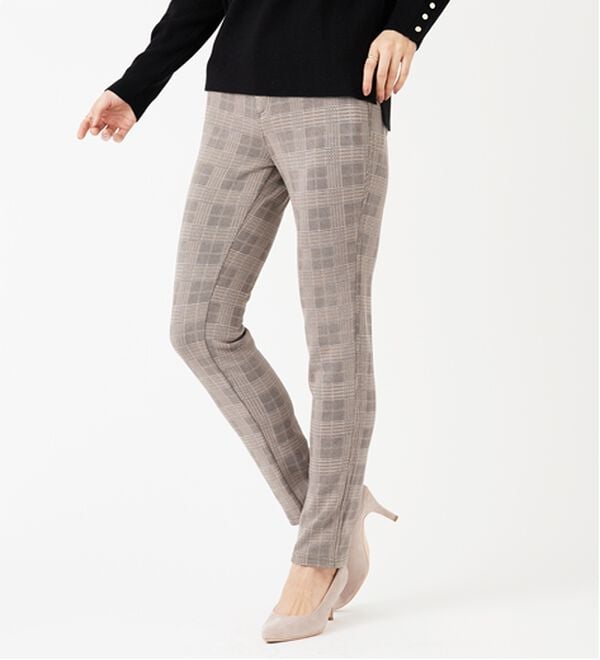 BELLUNA（ベルーナ）の「【あったか仕様♪】すっきり見え！裏ファーパンツ（フルレングスパンツ）」｜詳細画像