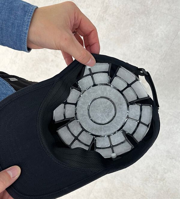 「帽子に付けて繰り返し使える、冷却素材PCMヘッドクーラー（その他ファッション小物）」｜詳細画像