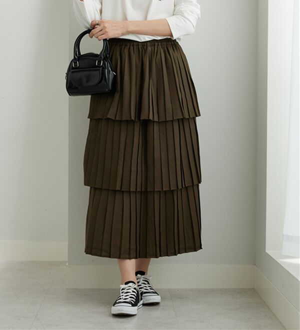 BELLUNA（ベルーナ）の「アシメデザインプリーツスカート（ロングスカート）」｜詳細画像