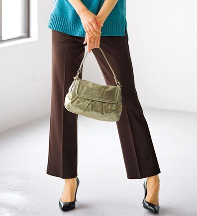 BELLUNA（ベルーナ）の「ジョーゼット素材フレアーパンツ（フルレングスパンツ）」