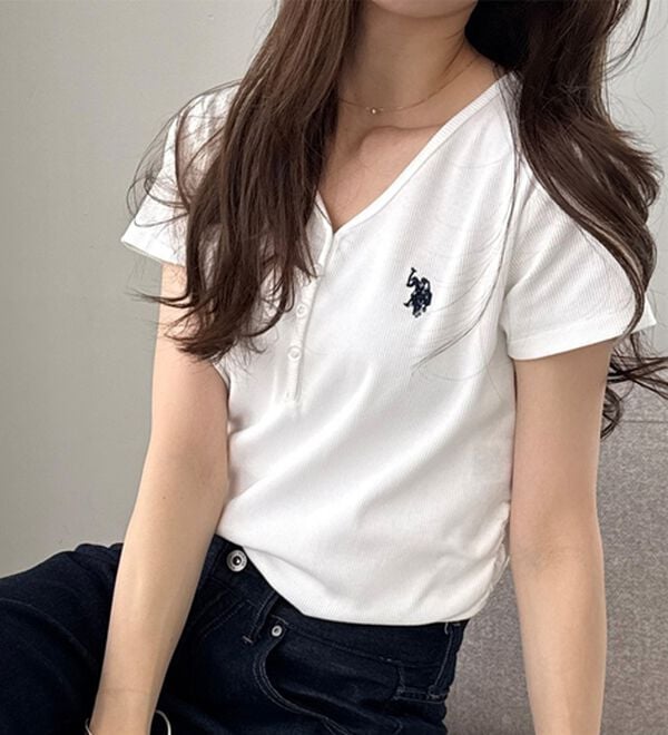 GeeRA（ジーラ）の「【U.S. POLO ASSN.】接触冷感Vネックヘンリーリブカットソー（カットソー）」｜詳細画像