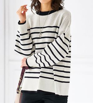 BELLUNA（ベルーナ）の「スウェットライク素材ニットプルオーバー（ニット・セーター）」｜詳細画像