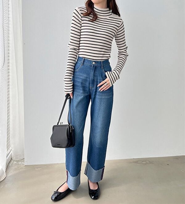 GeeRA（ジーラ）の「ワイドストレートロールアップデニムパンツ（フルレングスパンツ）」｜詳細画像