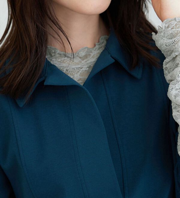 BELLUNA（ベルーナ）の「【重ね着にぴったり♪】のびやかレース素材メロー使いインナー（カットソー）」｜詳細画像