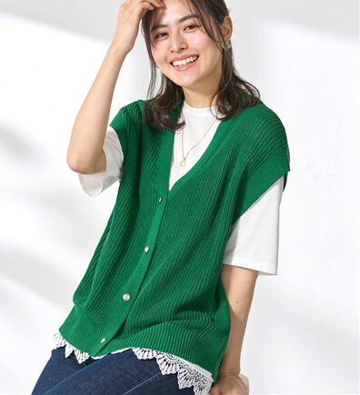 BELLUNA（ベルーナ）の「あぜ編ニット金ボタン使いアンサンブル（アンサンブル）」