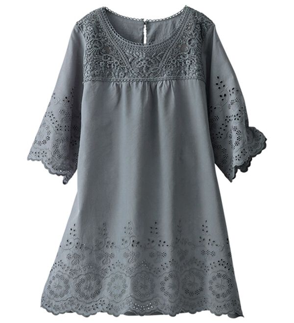 BELLUNA（ベルーナ）の「刺しゅうレース切替チュニック（チュニック）」｜グレー