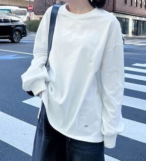 RANAN（ラナン）の「多機能ベーシックオーバーサイズ長袖Tシャツ（Tシャツ）」｜ホワイト