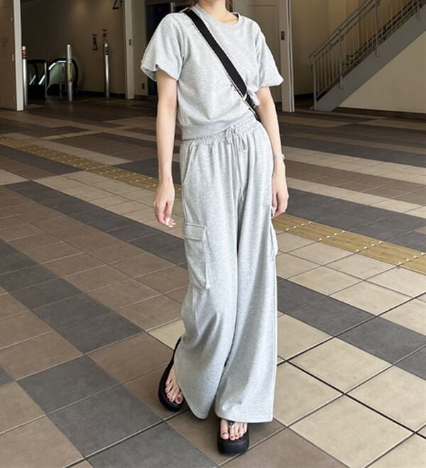 GeeRA（ジーラ）の「カーゴスウェットパンツ（その他パンツ）」｜詳細画像