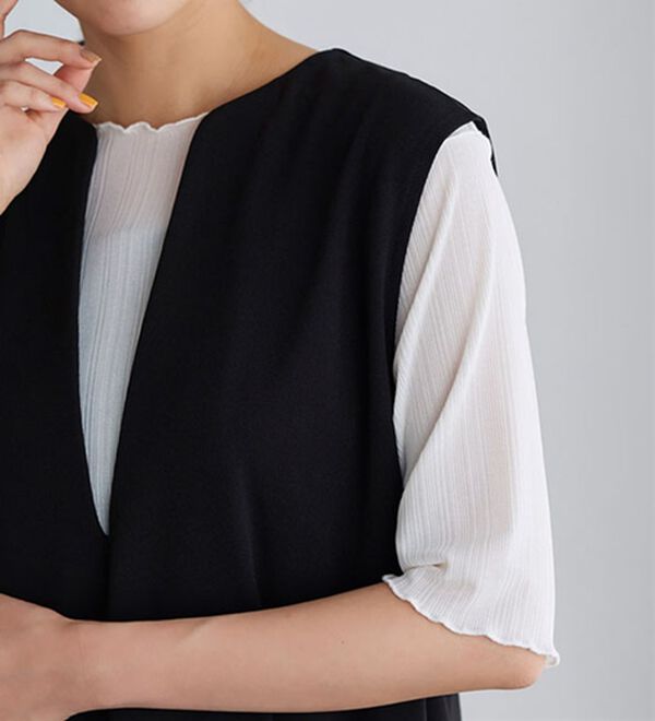 Pierrot（ピエロ）の「５分袖メロートップス（カットソー）」｜詳細画像