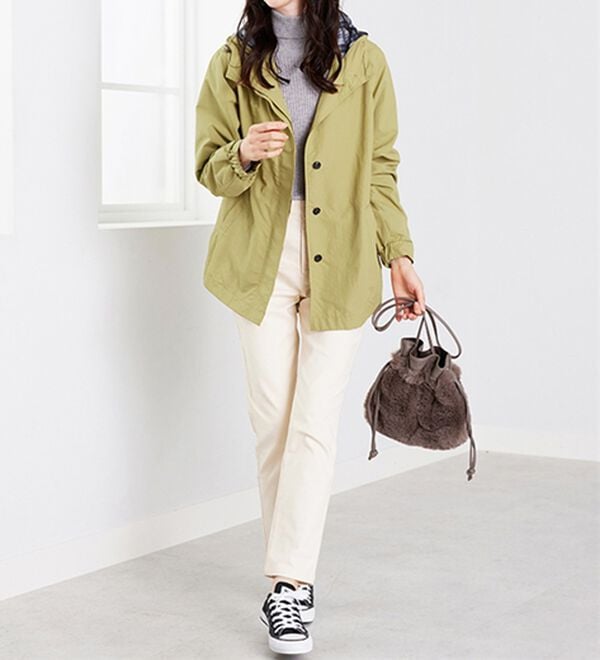 BELLUNA（ベルーナ）の「裏チェックプリントマウンテンパーカー（ハーフコート）」｜詳細画像