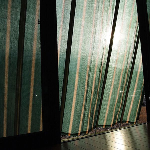 「ぱぱっと簡単立てかけ日よけ（エクステリア・屋外器具）」｜詳細画像