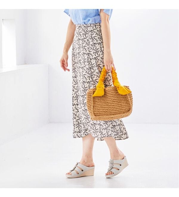 BELLUNA（ベルーナ）の「シャーリング持ち手雑材バッグ（ハンドバッグ）」｜詳細画像