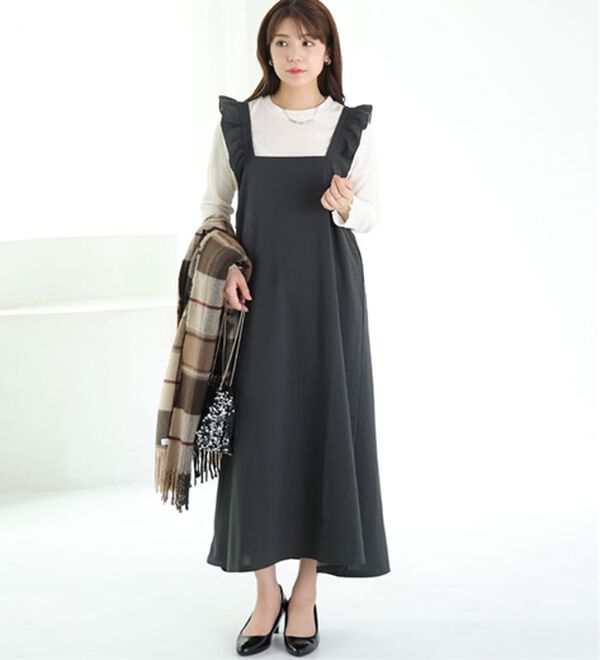 A HAPPY MARILYN（アハッピーマリリン）の「【Ｌ～６Ｌ】スポッと着られる！バックリボンｏｒ肩フリルから選べるバックデザインワンピ－ス（ジャンパースカート）」｜詳細画像