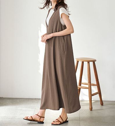 BELLUNA（ベルーナ）の「サラっと素材バックリボンワンピース（その他ワンピース）」