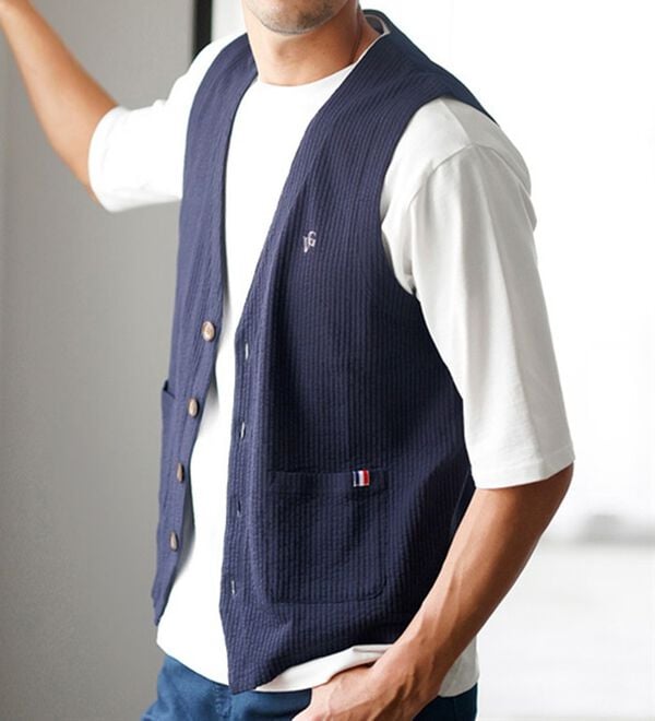 「羽織って納得！涼感サッカーベスト（メンズベスト）」｜詳細画像