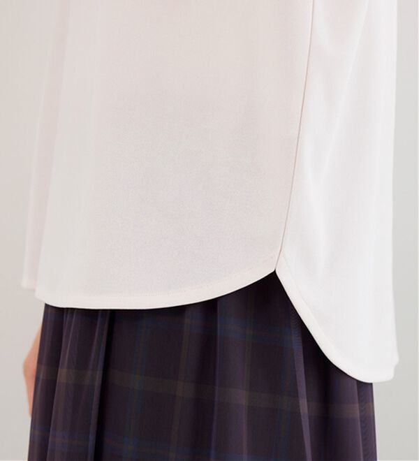 BELLUNA（ベルーナ）の「【2点セット】ジョーゼット素材ネックレス付ブラウス（ブラウス）」｜詳細画像