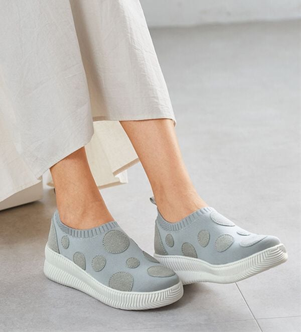 ルフラン（ルフラン）の「＜ゴムゴム＞厚底軽量ニットスニーカー（スニーカー）」｜詳細画像