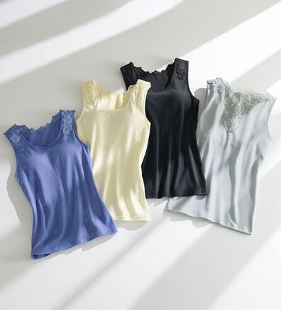 LAVIENNE（ラヴィエンヌ）の「カップ付バックレースタンクトップ（肌着・インナーウェア）」