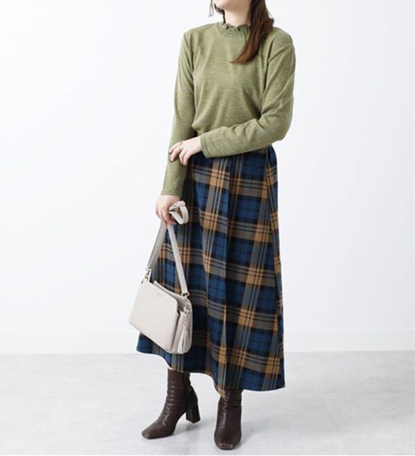 BELLUNA（ベルーナ）の「杢調素材シャーリング使いプルオーバー（カットソー）」｜詳細画像