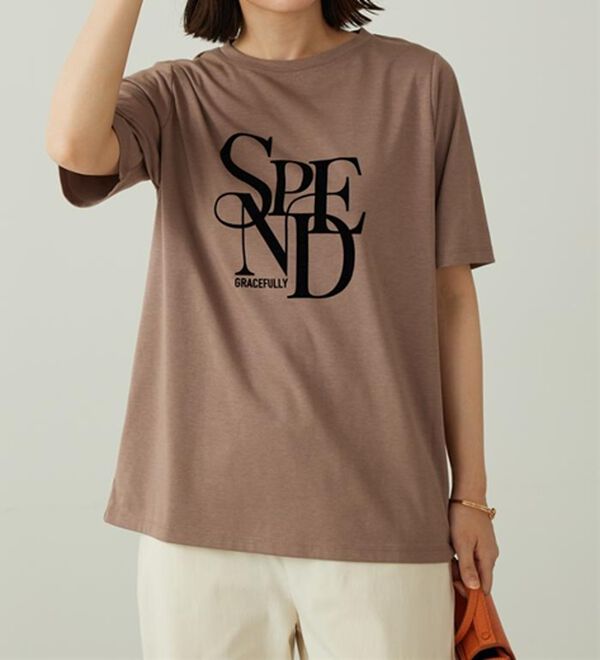 BELLUNA（ベルーナ）の「フロッキープリントロゴプルオーバー（カットソー）」｜詳細画像