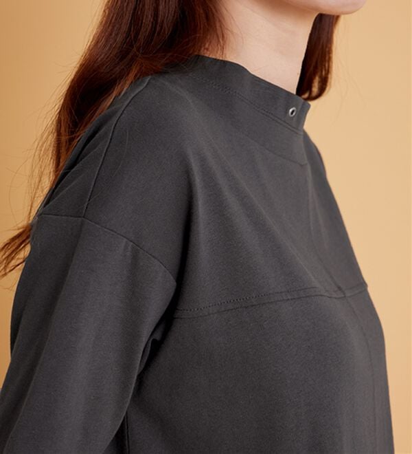 BELLUNA（ベルーナ）の「抗菌防臭綿１００％切替デザインプルオーバー（カットソー）」｜詳細画像