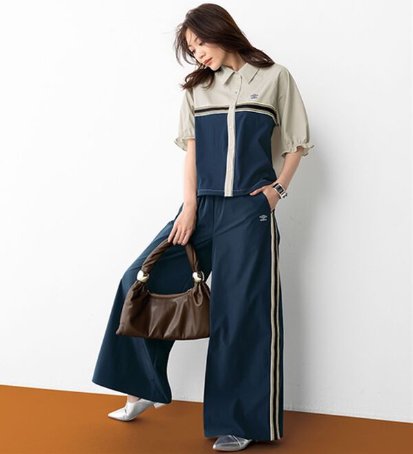 BELLUNA（ベルーナ）の「【ＵＭＢＲＯ】ライン切替ナイロンシャツ（シャツ）」｜詳細画像