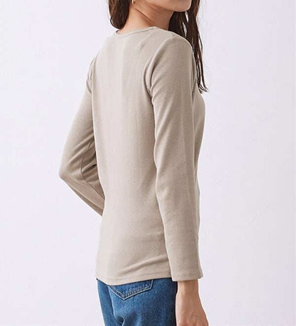 Pierrot（ピエロ）の「【ネックが選べる】テレコリブカットソー（カットソー）」｜詳細画像