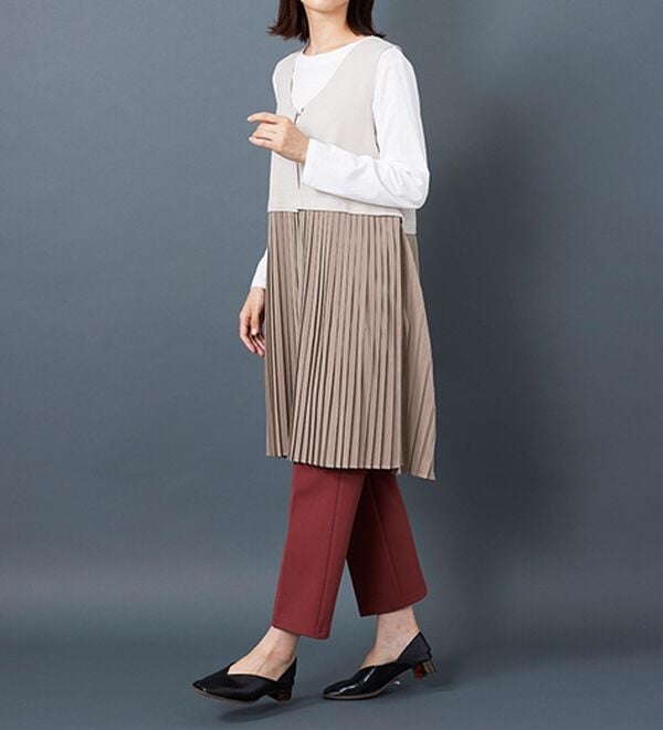 BELLUNA（ベルーナ）の「【Ｌａｇｒｉｌｕａ】異素材切替プリーツロングベスト（ジレ）」｜詳細画像