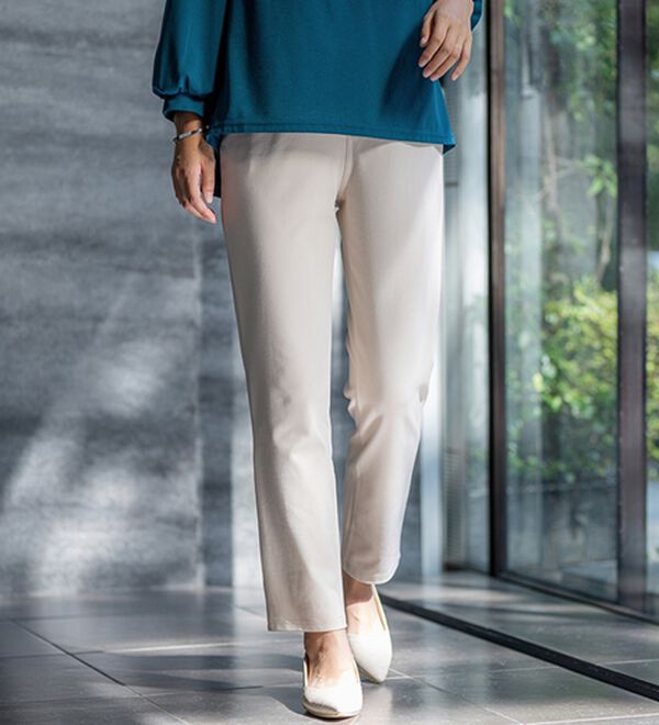 BELLUNA（ベルーナ）の「新触感！マシュマロみたいななめらかストレッチパンツ（フルレングスパンツ）」｜詳細画像