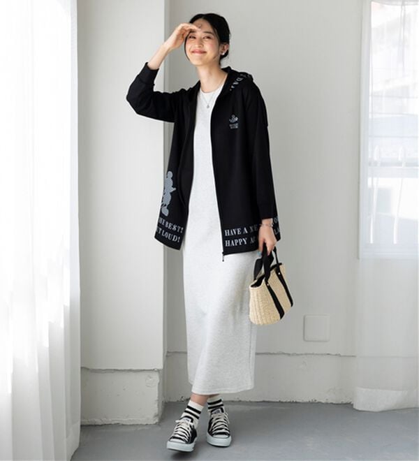 BELLUNA（ベルーナ）の「＜Ｄｉｓｎｅｙ＞【ミッキー】ロゴプリント裏メッシュパーカー（パーカー）」｜詳細画像