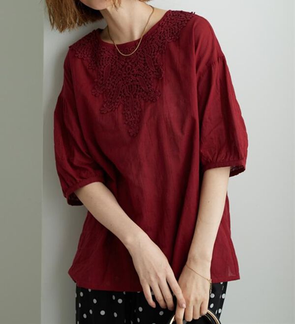 BELLUNA（ベルーナ）の「華やかモチーフレースデザインブラウス（ブラウス）」｜詳細画像