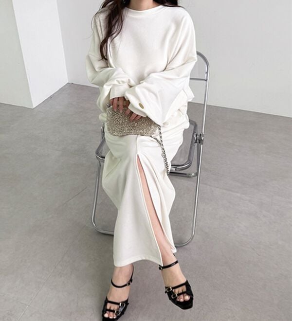 GeeRA（ジーラ）の「フロントスリットスウェットナロースカート（ロングスカート）」｜詳細画像