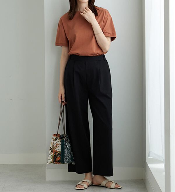 BELLUNA（ベルーナ）の「ポンチ素材タック使いワイドパンツ（ワイドパンツ・ガウチョ）」｜詳細画像