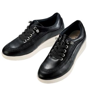 ルフラン（ルフラン）の「＜トゥビーコンティニュード＞ラメが煌めく４Ｅレザースニーカー（スニーカー）」｜ブラック