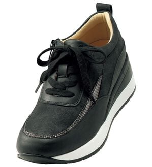 BELLUNA（ベルーナ）の「４Ｅ厚底ラインデザインスニーカー（スニーカー）」｜黒