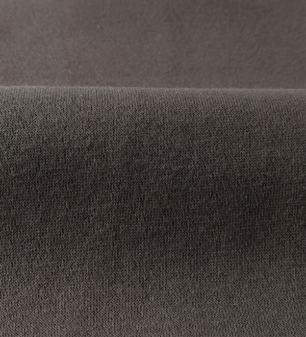 BELLUNA（ベルーナ）の「ニット帽ネコ3匹ネコ裏起毛プルオーバー（カットソー）」｜詳細画像