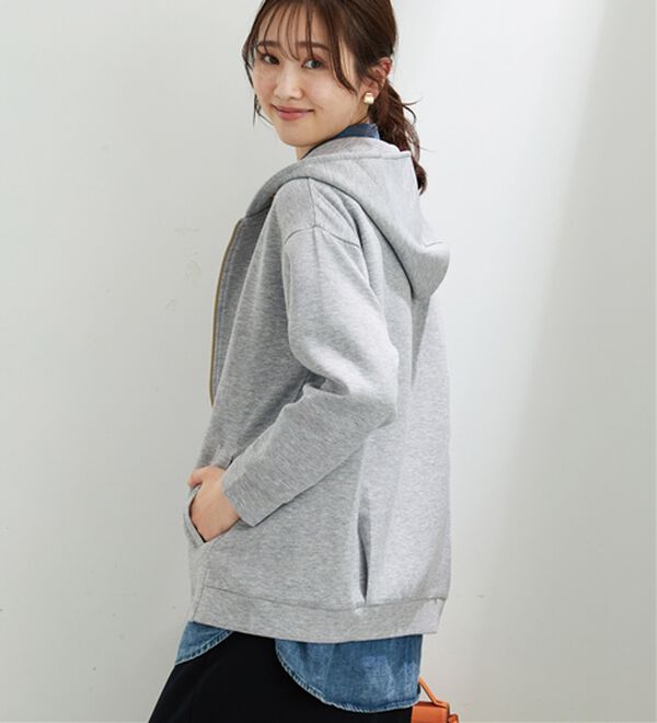 BELLUNA（ベルーナ）の「【快適Ｌａｂ．】とろみ素材裾タックパーカー（パーカー）」｜詳細画像