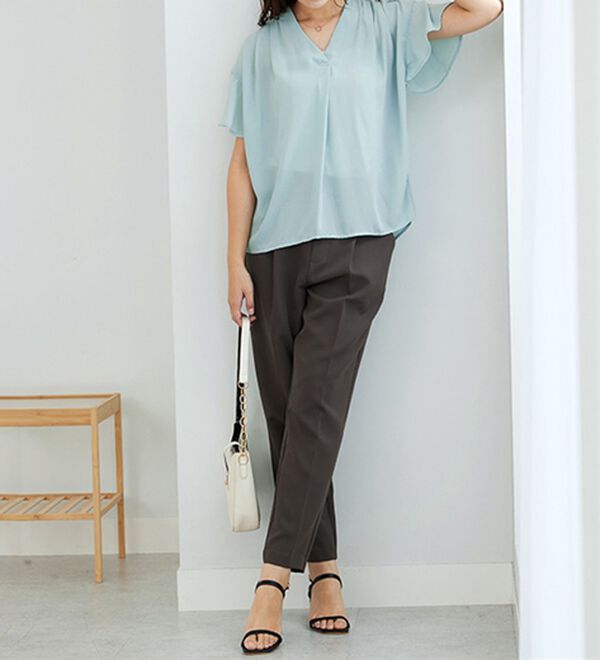 GeeRA（ジーラ）の「サラサラ涼しい！着やせも叶うフレアー袖ブラウス（ブラウス）」｜詳細画像