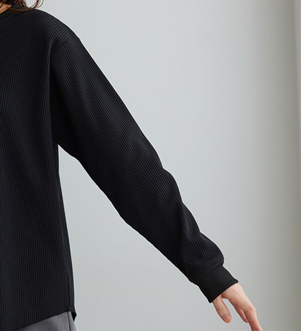 BELLUNA（ベルーナ）の「《快適Ｌａｂ．》 乾きやすい！ドライワッフルプルオーバー（カットソー）」｜詳細画像